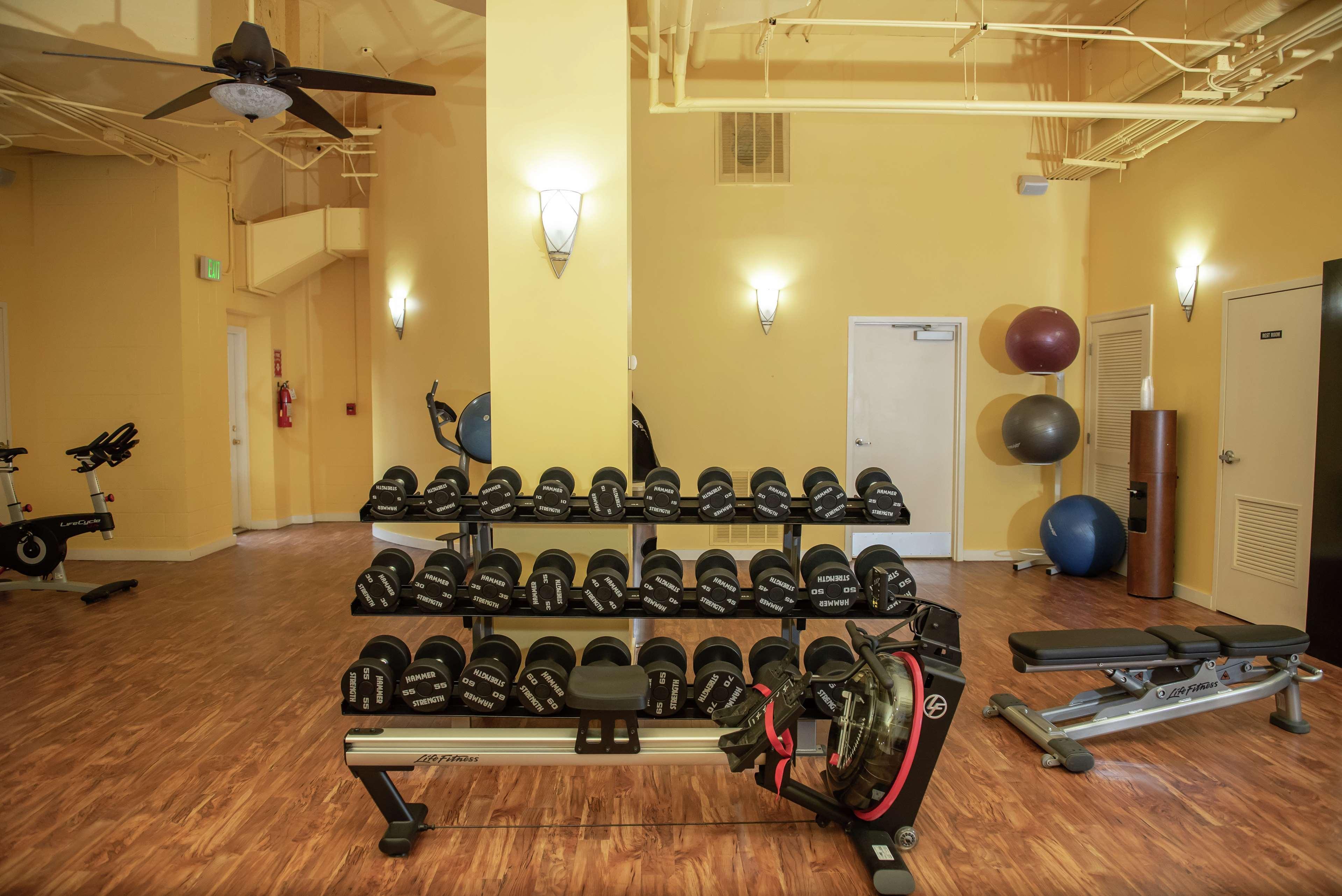 Inn At The Colonnade Baltimore - A Doubletree By Hilton Hotel Extérieur photo
