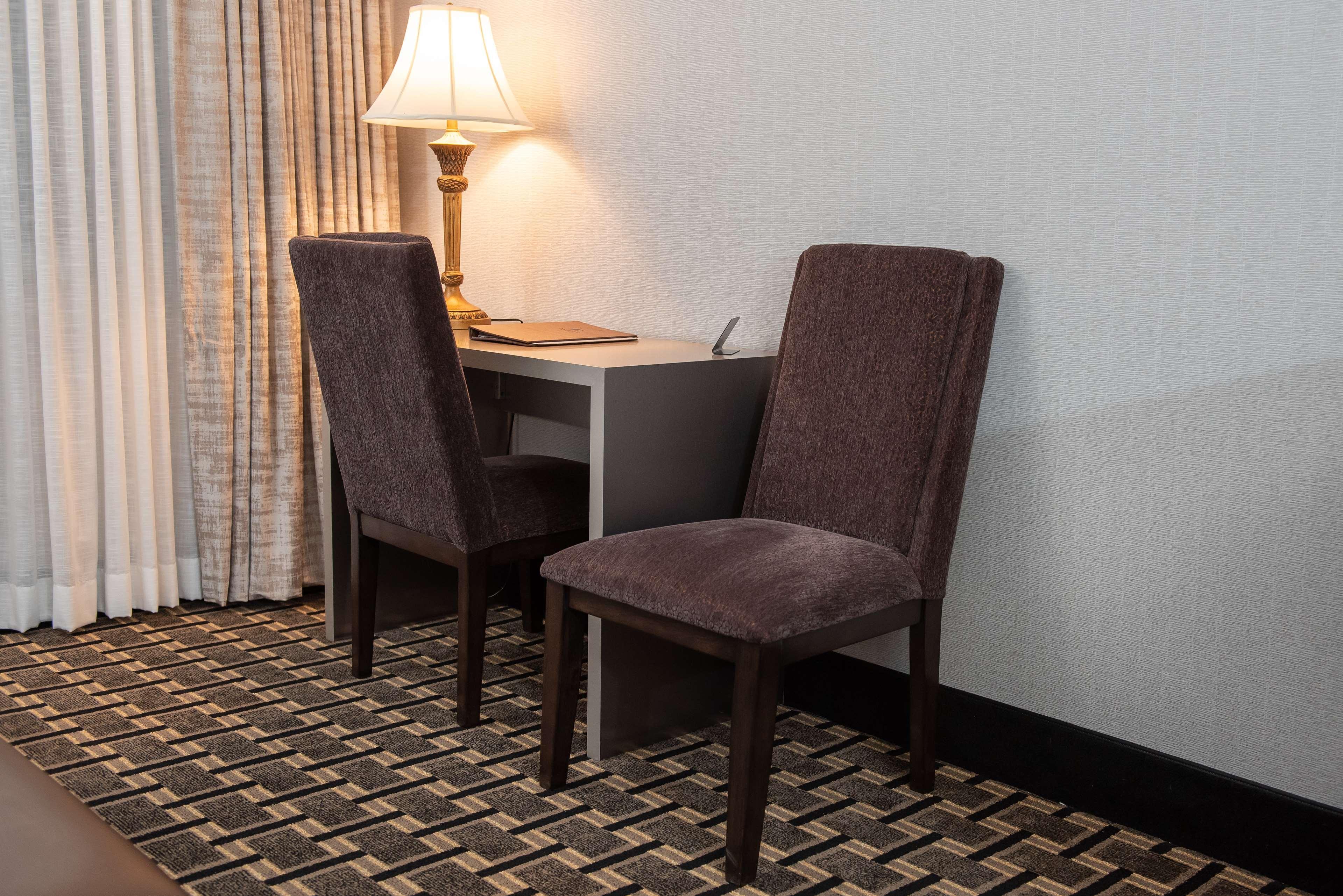 Inn At The Colonnade Baltimore - A Doubletree By Hilton Hotel Extérieur photo