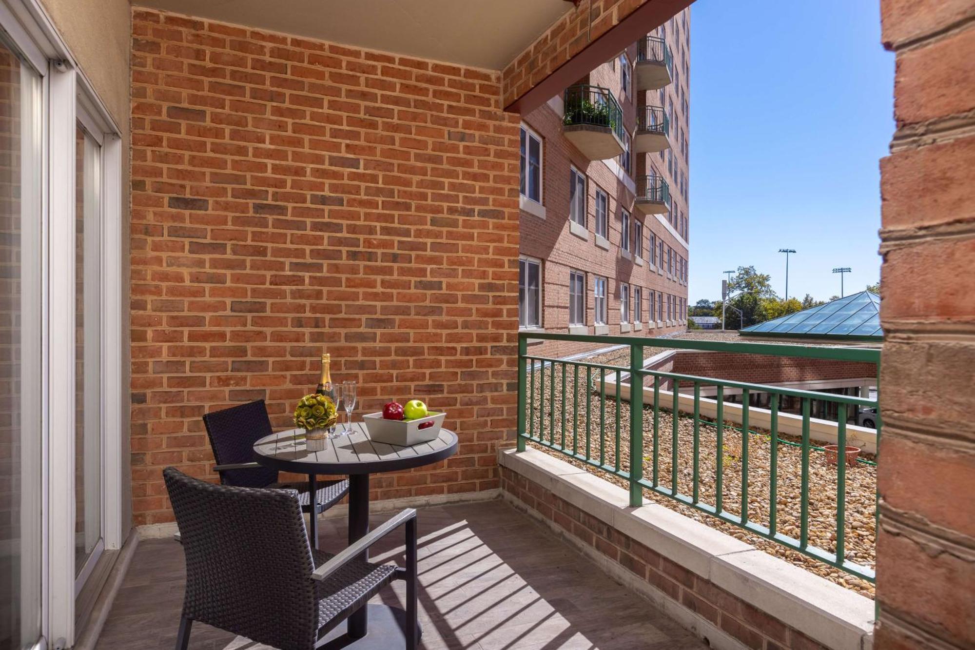 Inn At The Colonnade Baltimore - A Doubletree By Hilton Hotel Extérieur photo